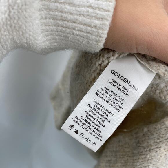 Aritzia Golden TNA Oatmeal mock neck oversized sweater - Picture 7 of 9